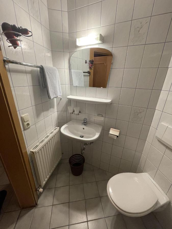 ホッホフィルツェン Gaestehaus Glaagut - Familie Hainヴィラ エクステリア 写真